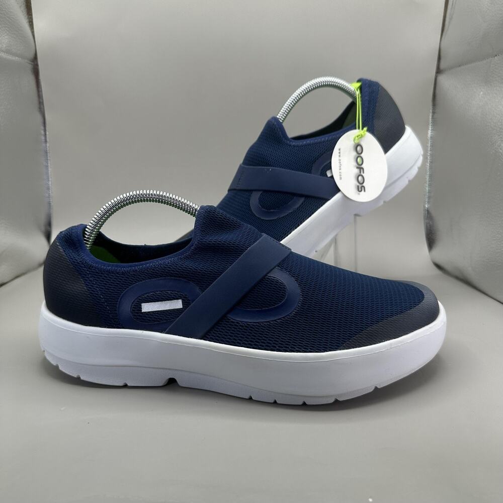 OOFOS OOmg Low Mesh Shoes Mens Size 10.5 Navy White Recovery Slip On Comfort
